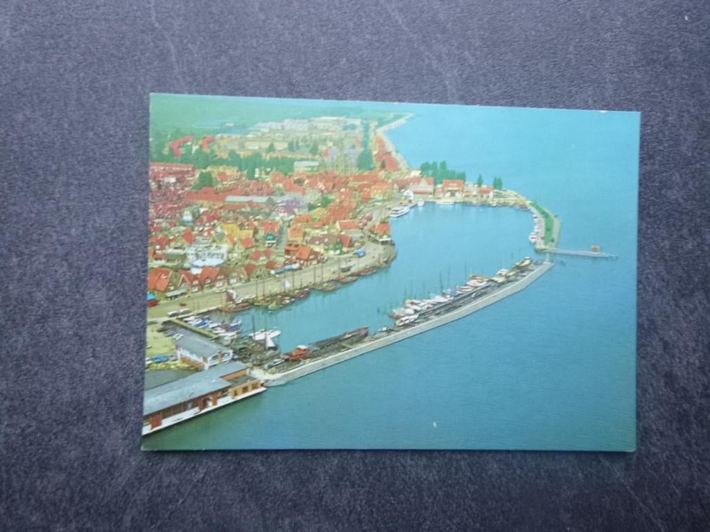 Volendam, luchtfoto/boten 1969, Ophalen of Verzenden, 1960 tot 1980, Ongelopen, Noord-Holland