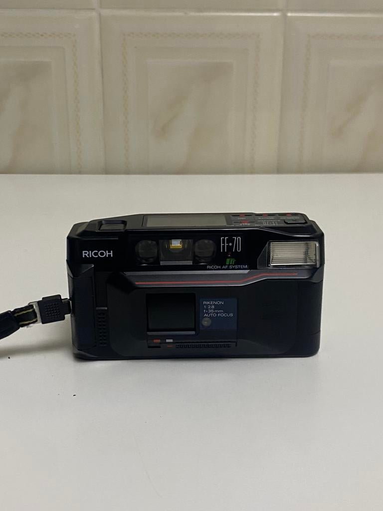 Ricoh FF-70, Ophalen of Verzenden, Zo goed als nieuw, Compact, Overige Merken