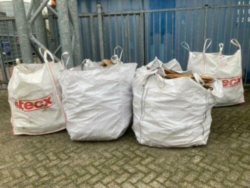 Brandhout/ kachelhout 1m3 actie 3 halen 2 betalen, Minder dan 3 m³, Ophalen, Overige houtsoorten, Blokken