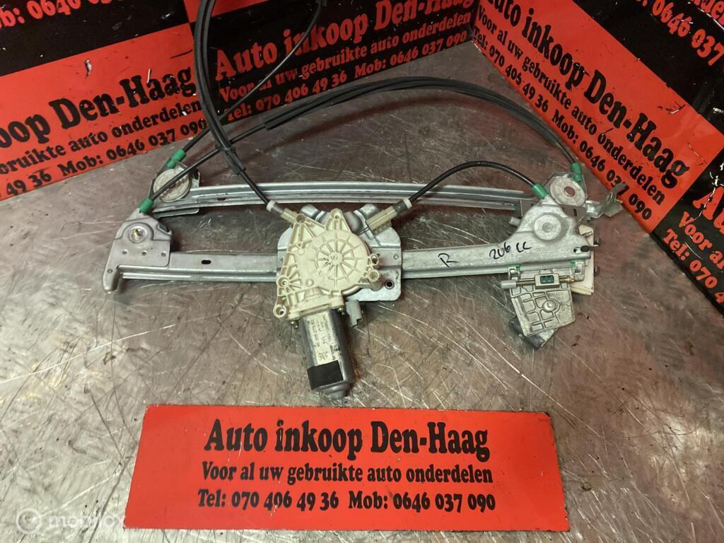 Peugeot 206 CC ('00-'07) Raammechanisme Rechtsvoor, Gebruikt, Ophalen of Verzenden, Peugeot, Peugeot