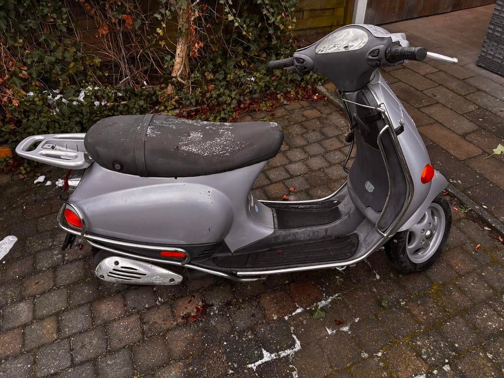 Vespa et2 50cc brom kenteken, Ophalen, Gebruikt, Benzine, Vespa