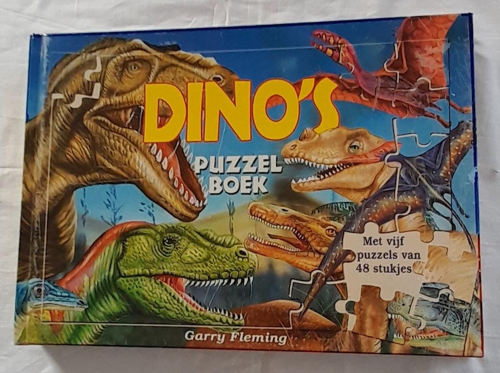 Dino,'s puzzelboek., Ophalen of Verzenden, Zo goed als nieuw