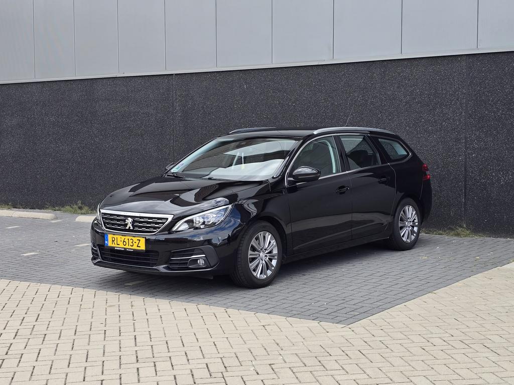 Peugeot 308 1.2 110PK SW 2018 Zwart, Voorwielaandrijving, Zwart, 1199 cc, 1165 kg