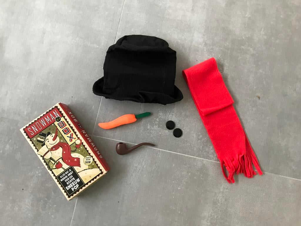 Snowman in a box te koop: alles om een sneeuwpop te maken, Ophalen of Verzenden, Nieuw