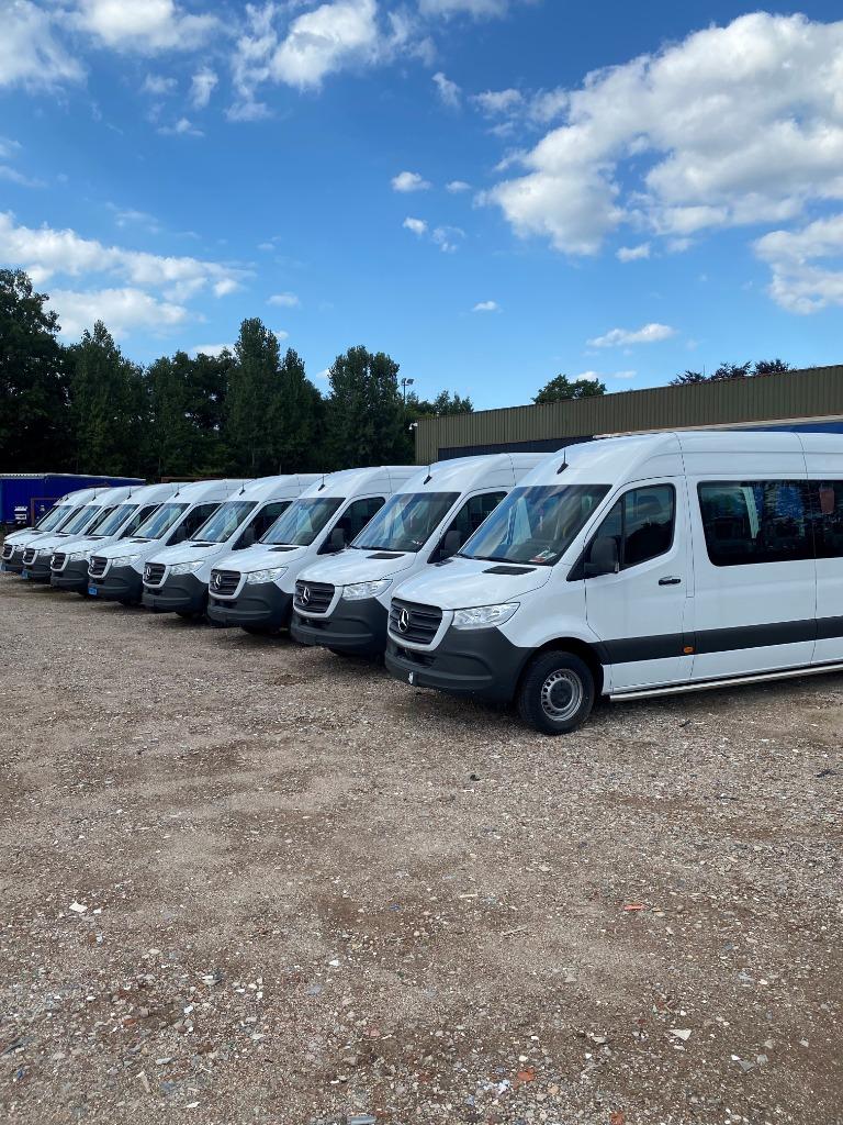 Mercedes Sprinter Tourer Rolstoelbus Groepsvervoer, Auto's, Automaat, Zwart, Wit, 14 km/l
