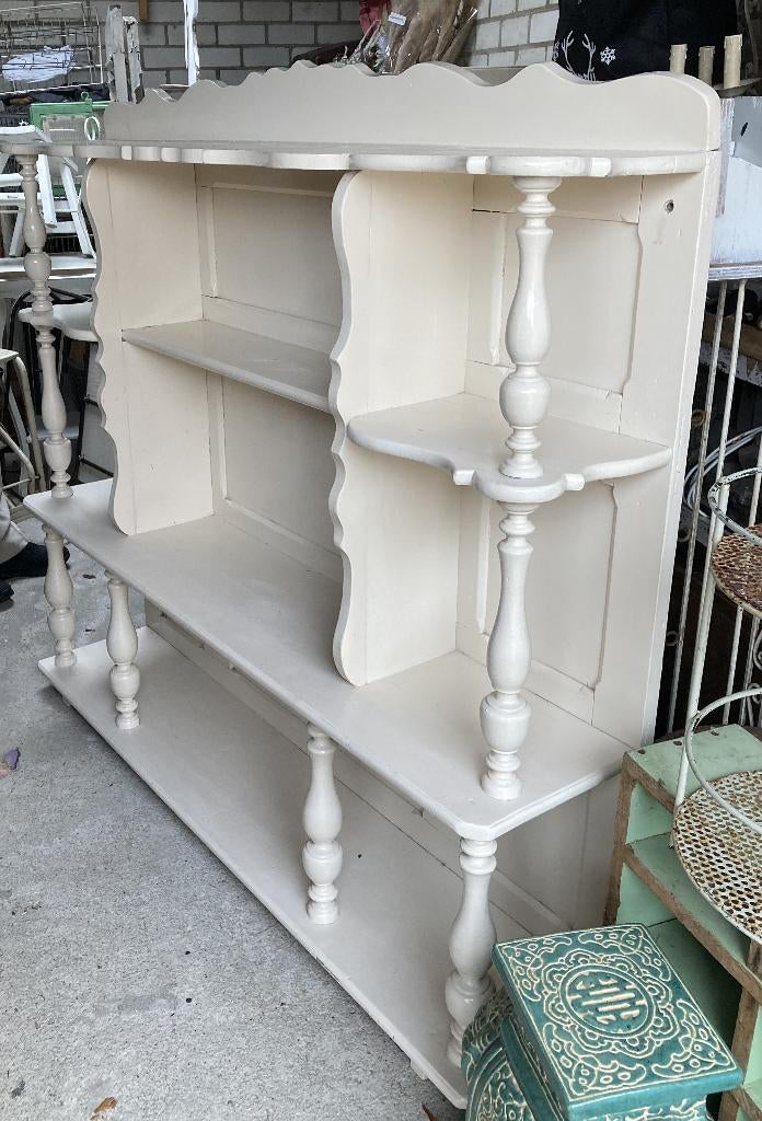 Brocante witte houten vakkenkast - open kast - boekenrek, Antiek en Kunst, Curiosa en Brocante, Ophalen