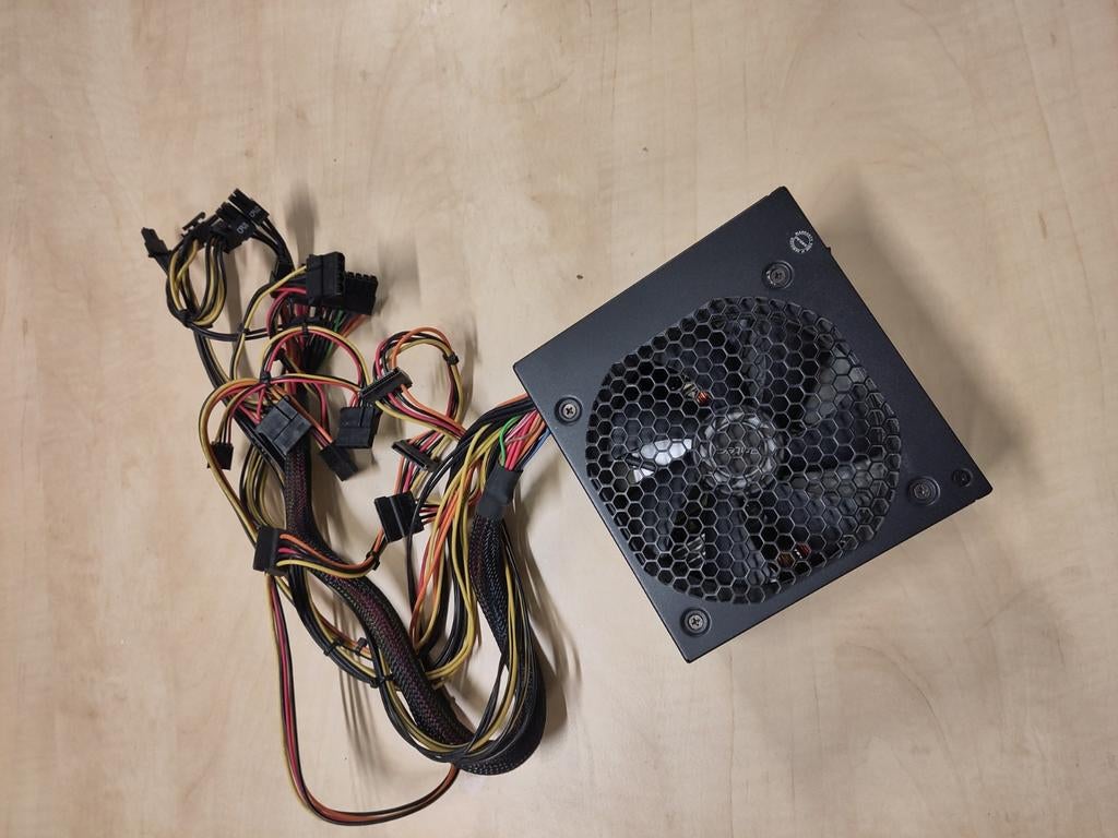 Antec 450W Voeding - Zo goed als nieuw, Ophalen of Verzenden, Zo goed als nieuw