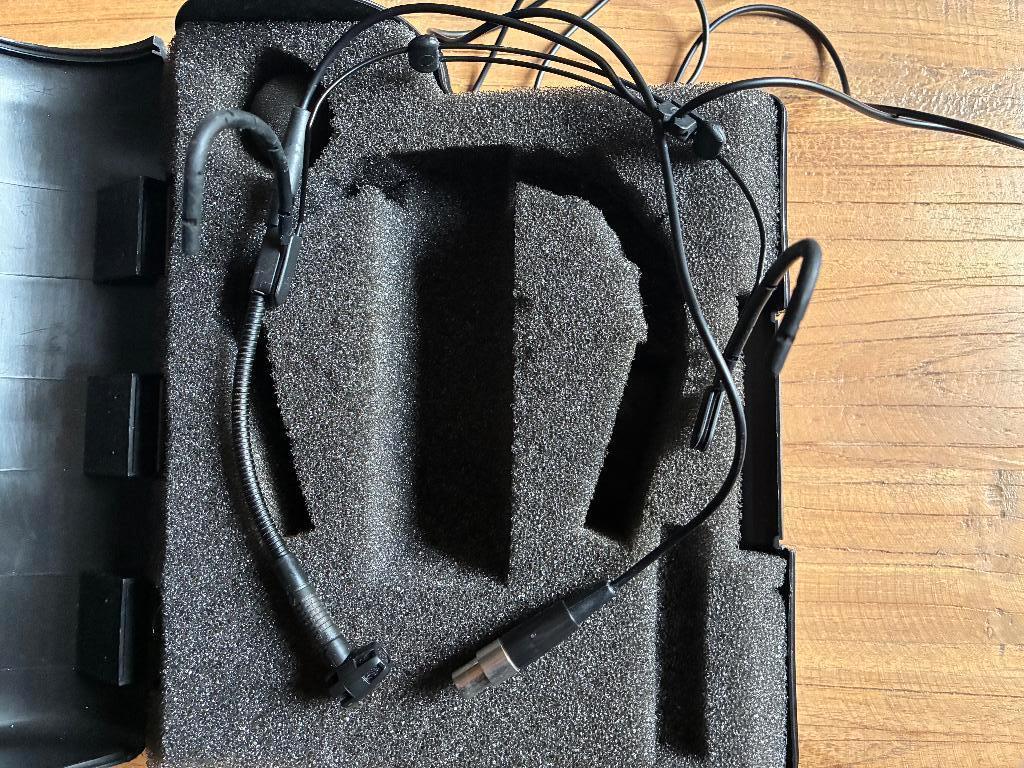 AKG C520 condensator headset microfoon, Ophalen of Verzenden, Zo goed als nieuw, Zangmicrofoon