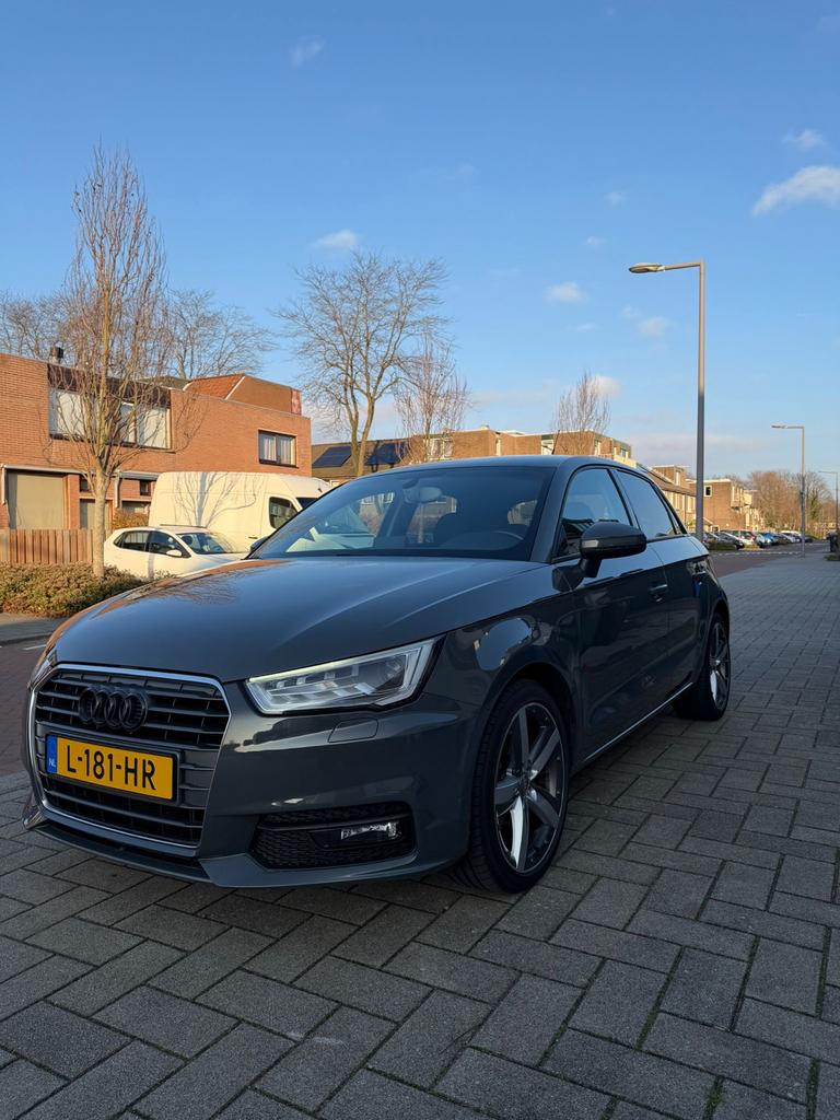 Audi A1 1.0 Tfsi 70KW Sportback S-tr 2016  super zuinig!, Auto's, Audi, Particulier, A1, ABS, Airbags, Airconditioning, Bluetooth
