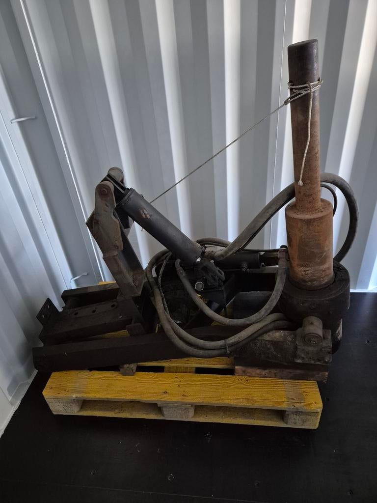 VermeerVijsel aan tractor +onderdelen, Ophalen