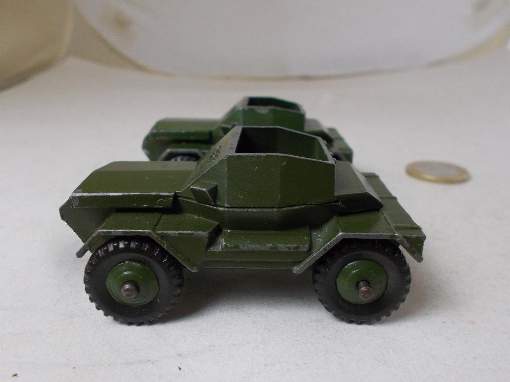 1954 Dinky Toys 673. 2 x SCOUT CARS. 2 X IN 1 KOOP! (-A-), Ophalen of Verzenden, Gebruikt, Auto, Dinky Toys