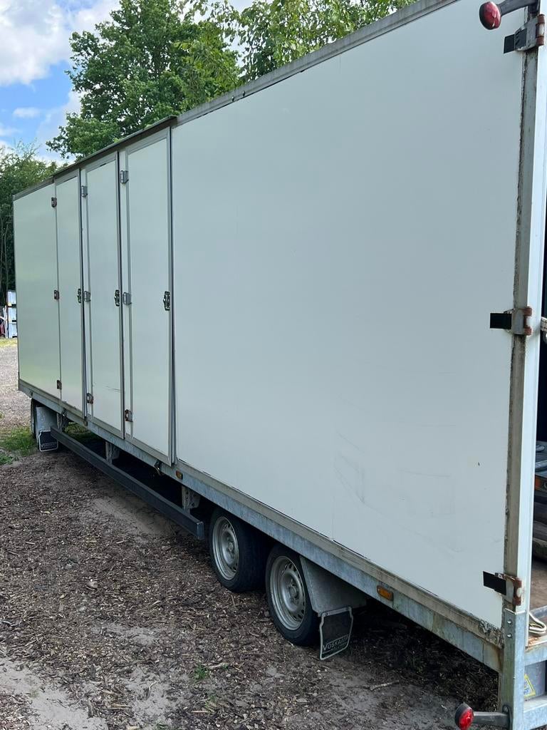 8 meter lange foodtruck-/verkoopaanhanger – zeldzaam model!, Auto diversen, Aanhangers en Bagagewagens, Ophalen of Verzenden, Gebruikt