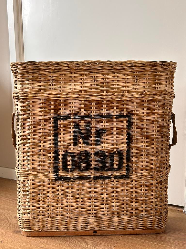 Vintage rieten mand, Ophalen, Zo goed als nieuw, Rechthoekig, Riet