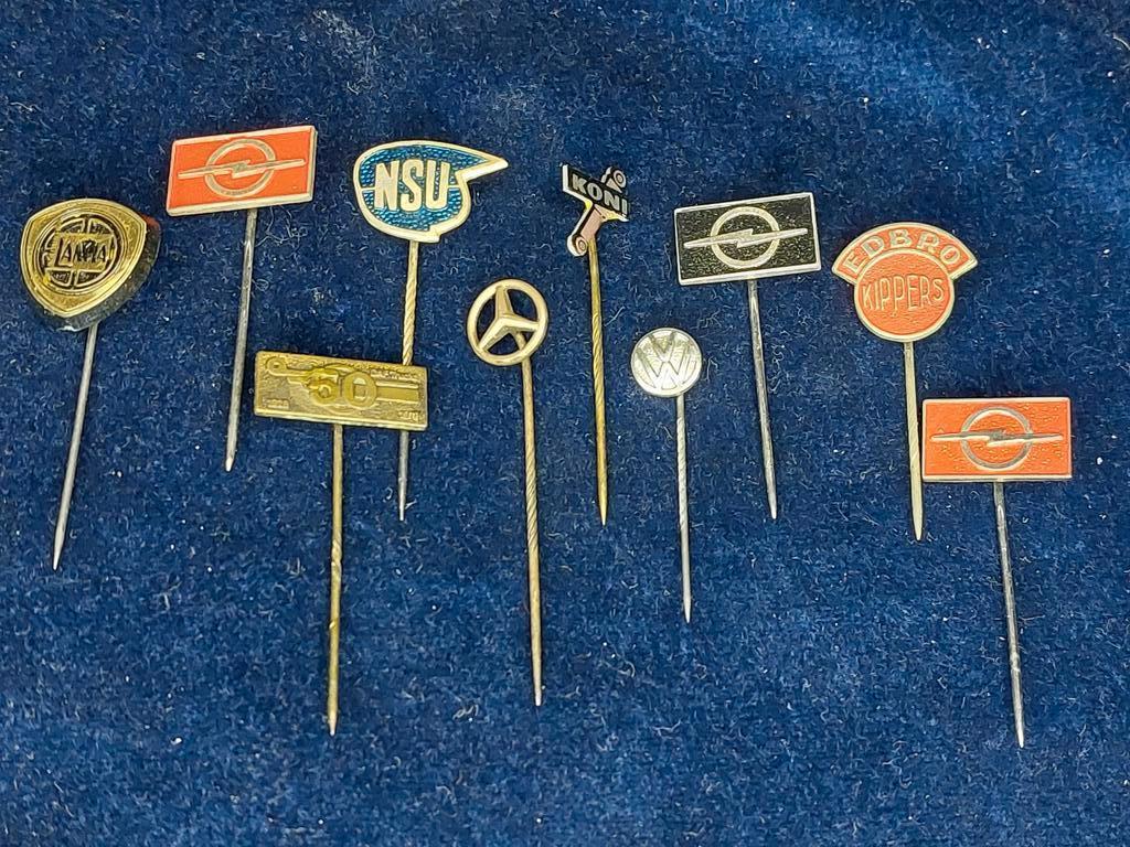 Verzameling automobiel speldjes, Ophalen of Verzenden, Gebruikt, Transport, Speldje of Pin