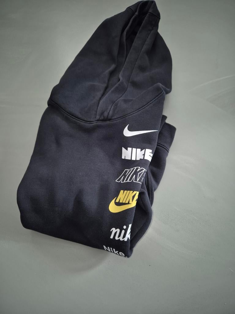 Nike Hoodie - Zeer Goede Staat - Maat 147-158, Jongen of Meisje, Trui of Vest, Ophalen of Verzenden, Zo goed als nieuw