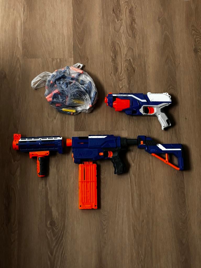 Nerf guns inclusief pijltjes, Ophalen of Verzenden, Zo goed als nieuw