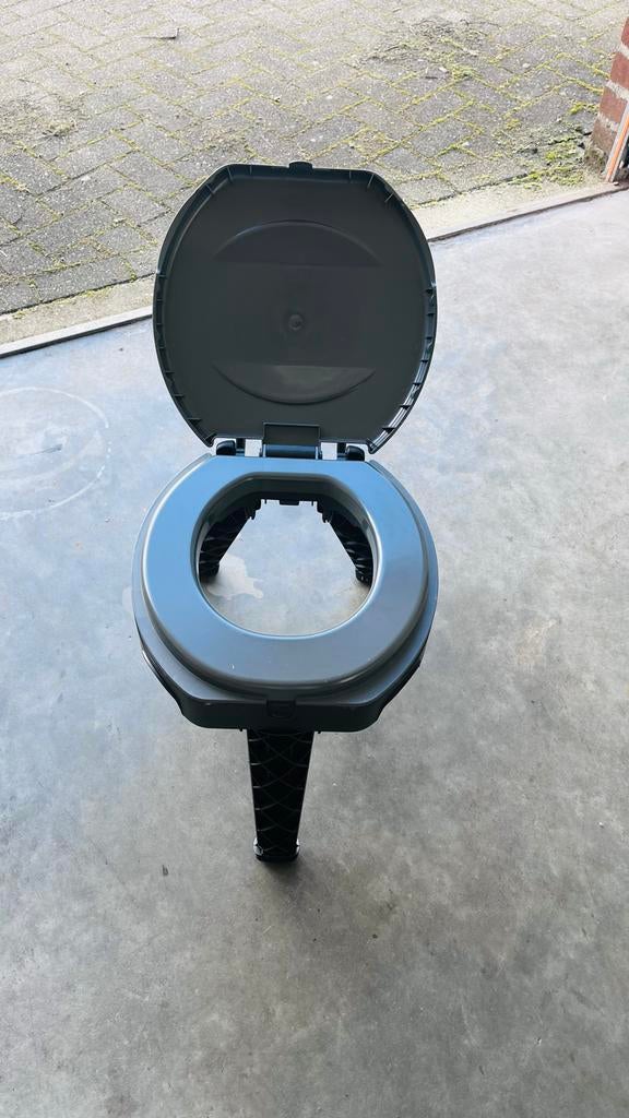 Froyak draagbaar campingtoilet - Compact en handig, Ophalen of Verzenden, Gebruikt