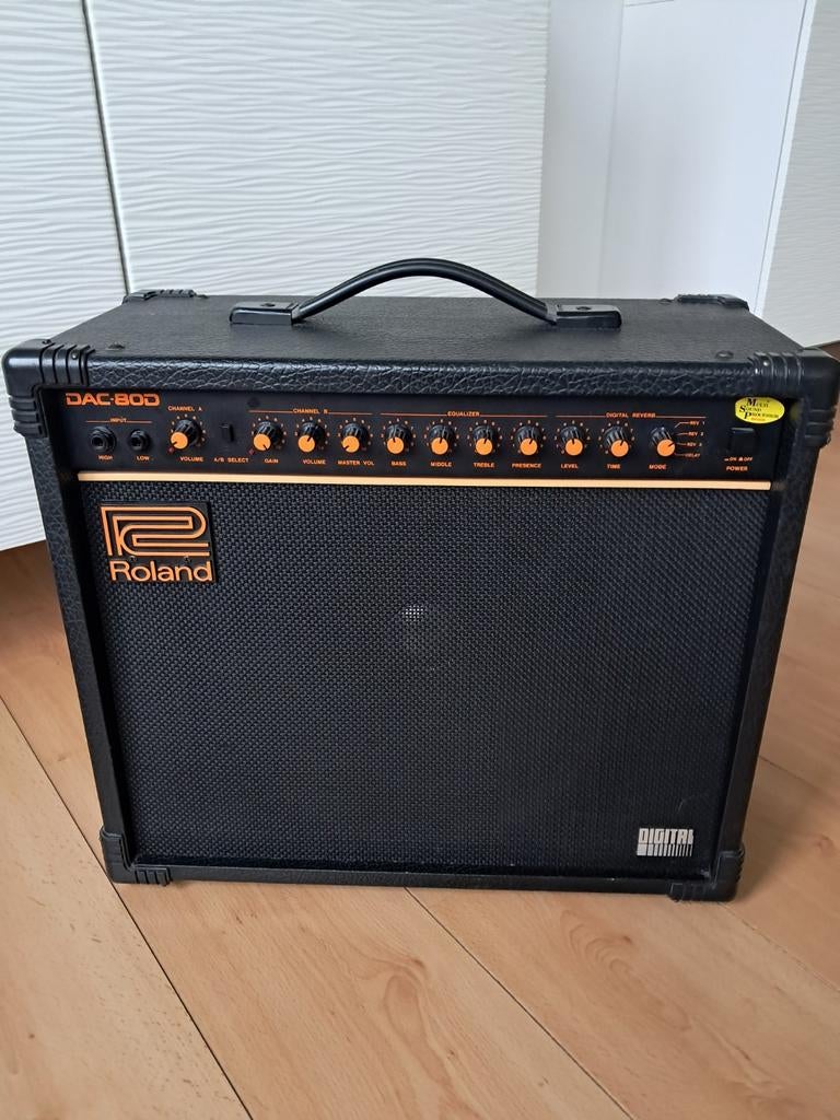 Roland DAC-80D, Ophalen, Zo goed als nieuw, Gitaar, 50 tot 100 watt
