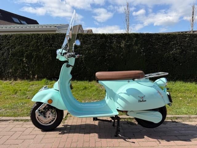 Elektrische scooter te koop, Fietsen en Brommers, Scooters | Overige merken, Ophalen, Etalia, Maximaal 45 km/u, Elektrisch