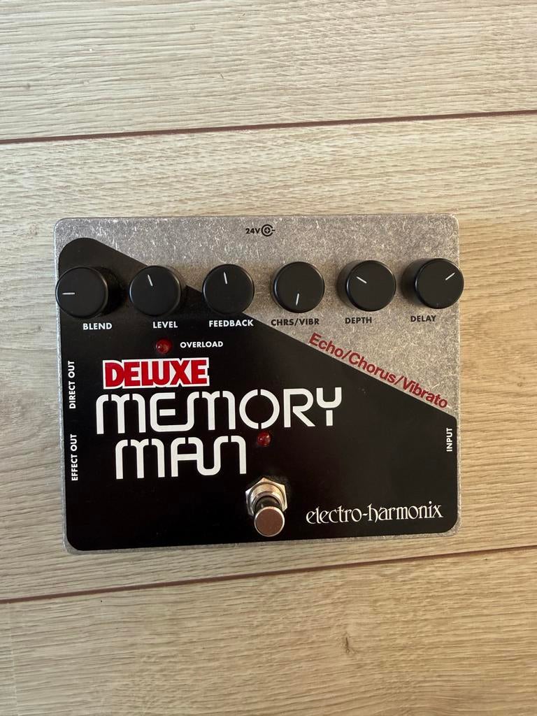 EHX Deluxe Memory Man XO - Analoge Delay, Ophalen of Verzenden, Zo goed als nieuw, Delay of Echo