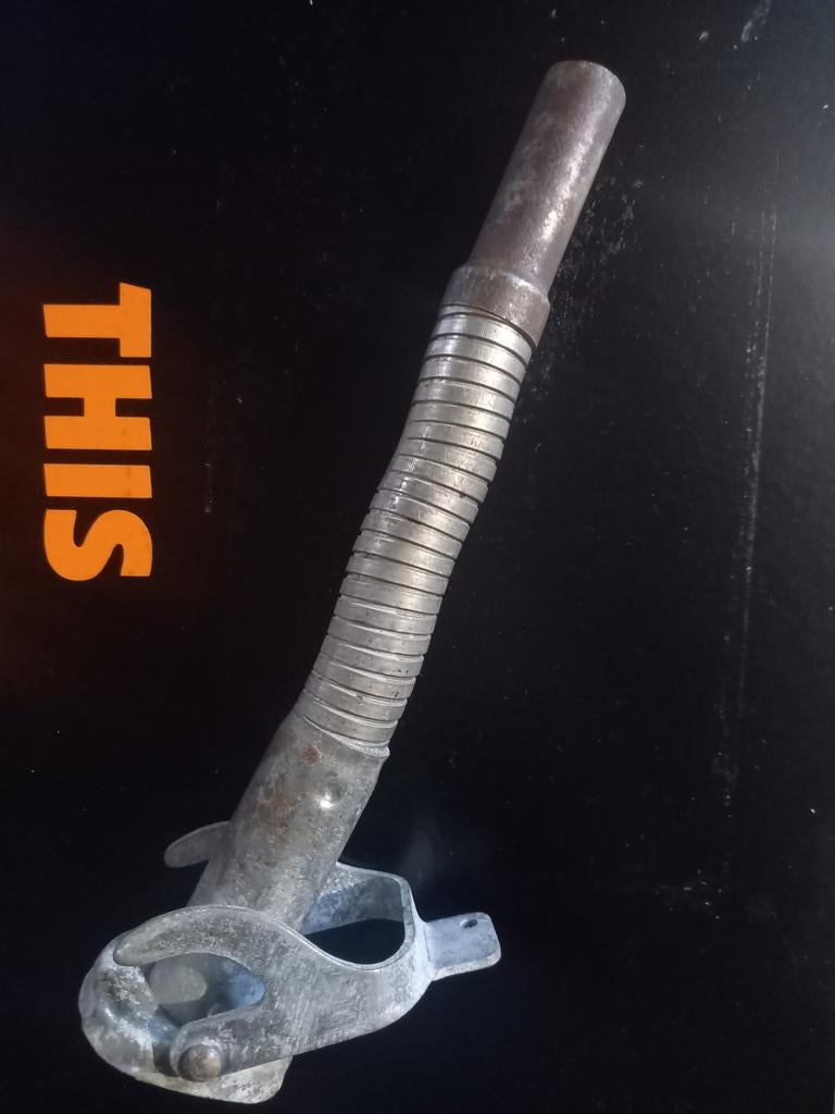 Schenk tuit metalen jerrycan, Ophalen of Verzenden