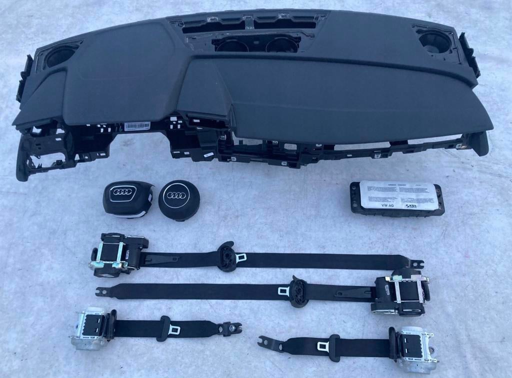 Audi a3 8y airbagset compleet, Auto diversen, Tuning en Styling, Ophalen of Verzenden
