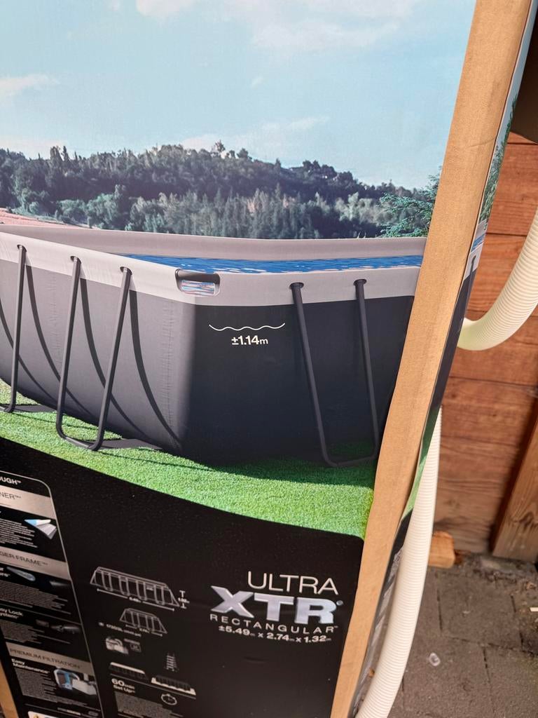 Intex Ultra XTR Rectangular zwembad 549 x 274 x 132, Tuin en Terras, Zwembaden, 120 cm of meer, Gebruikt, 200 tot 300 cm, Ophalen of Verzenden