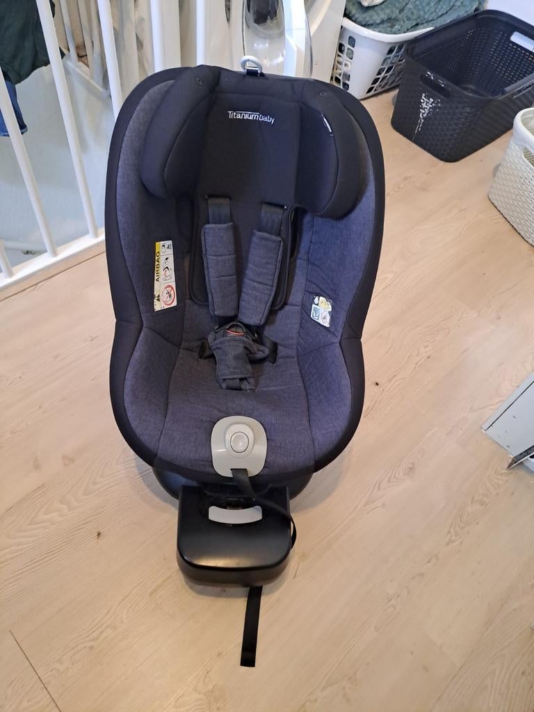 Titanium Baby autostoel isofix draaibaar, Ophalen of Verzenden
