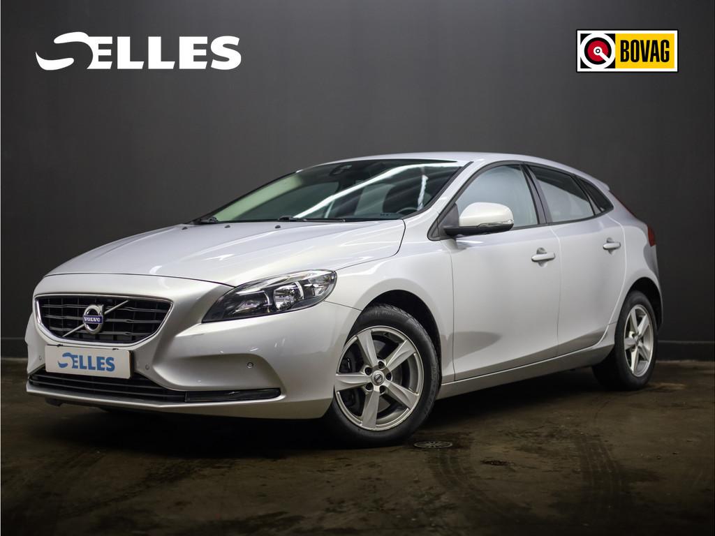 Volvo V40 2.0 D2 | Navigatie | Automaat | (bj 2017), Auto's, Volvo, Stof, 4 cilinders, 1353 kg, Bedrijf