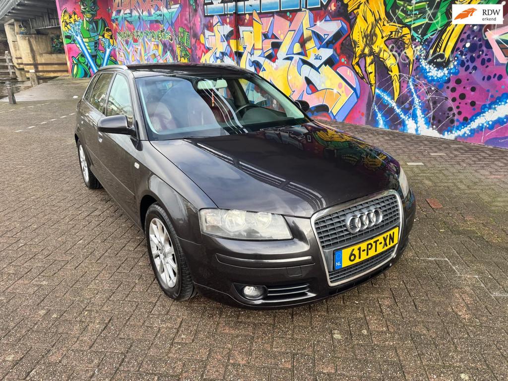 Audi A3 Sportback 2.0 TFSI Ambition automaat vol rood leer 2, Gebruikt, 4 cilinders, 1984 cc, Traction-control