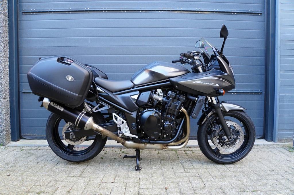 Suzuki GSF 650 Bandit S met zijkoffers, 4 cilinders, Motorrijbewijs A, Particulier, Meer dan 35 kW
