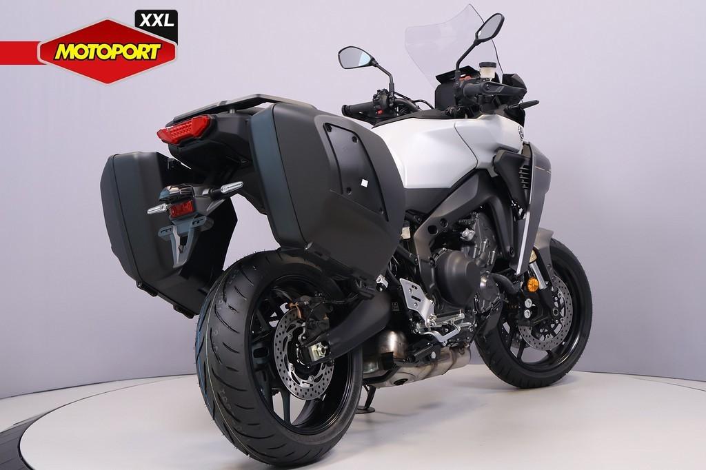 Yamaha TRACER 9 GT - foto 3