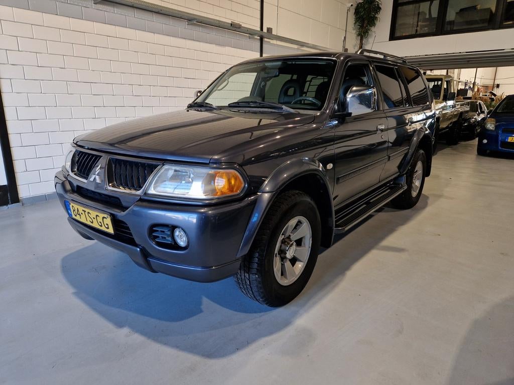 Mitsubishi Pajero Sport 3.0 V6 AUT 2007, Automaat, Zwart, 2500 kg, Bedrijf