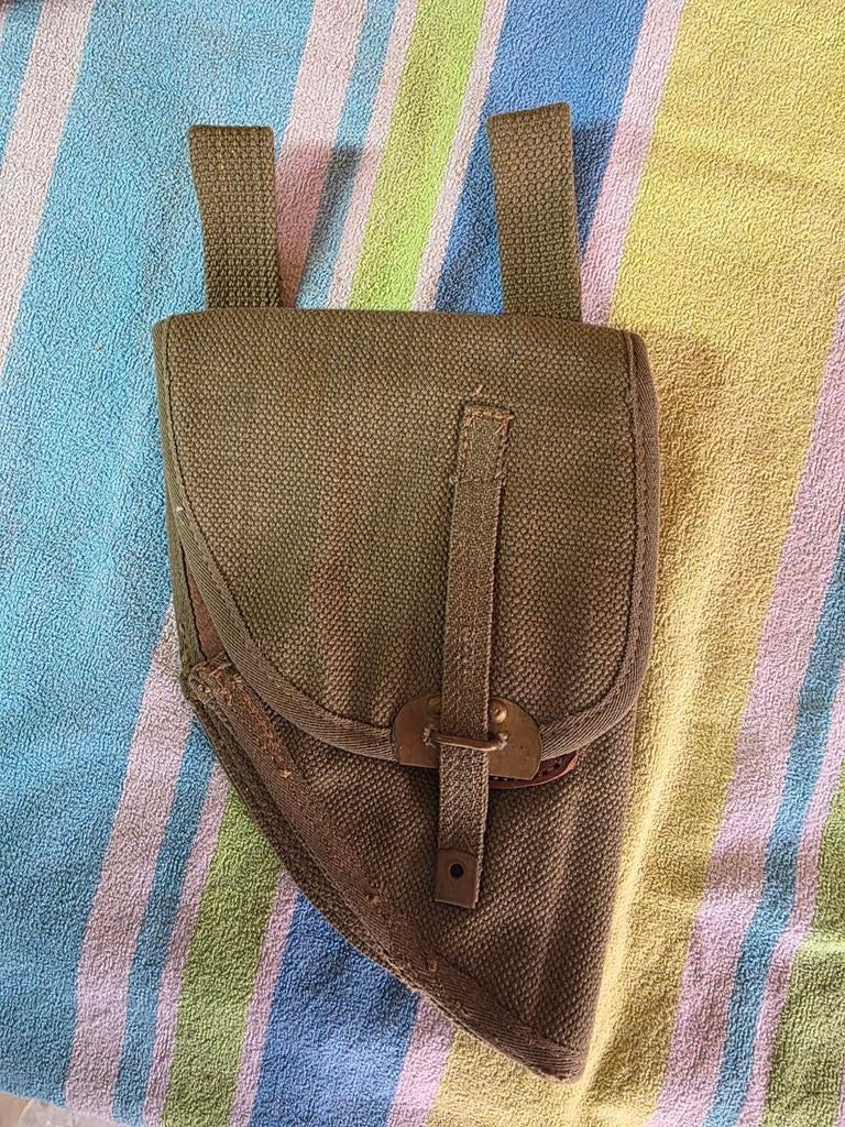 Holster Hi Power 9 mm., Ophalen of Verzenden, Landmacht, Engeland