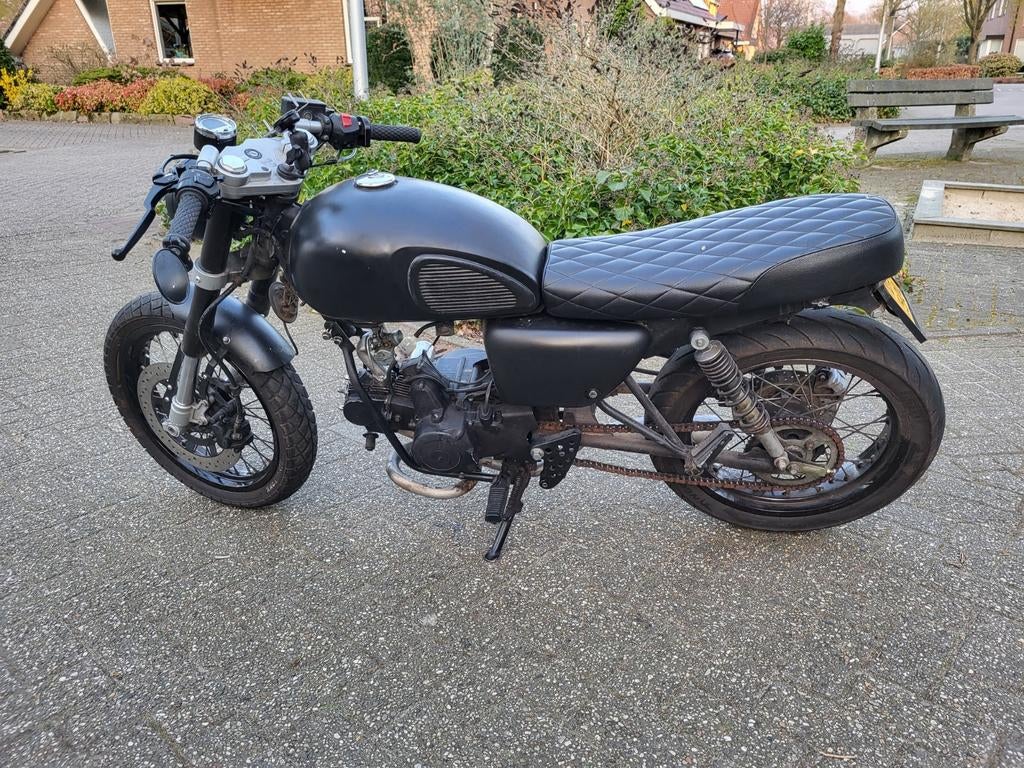 AGM caferacer 50cc, Fietsen en Brommers, Brommers | Overige merken, Ophalen, Gebruikt