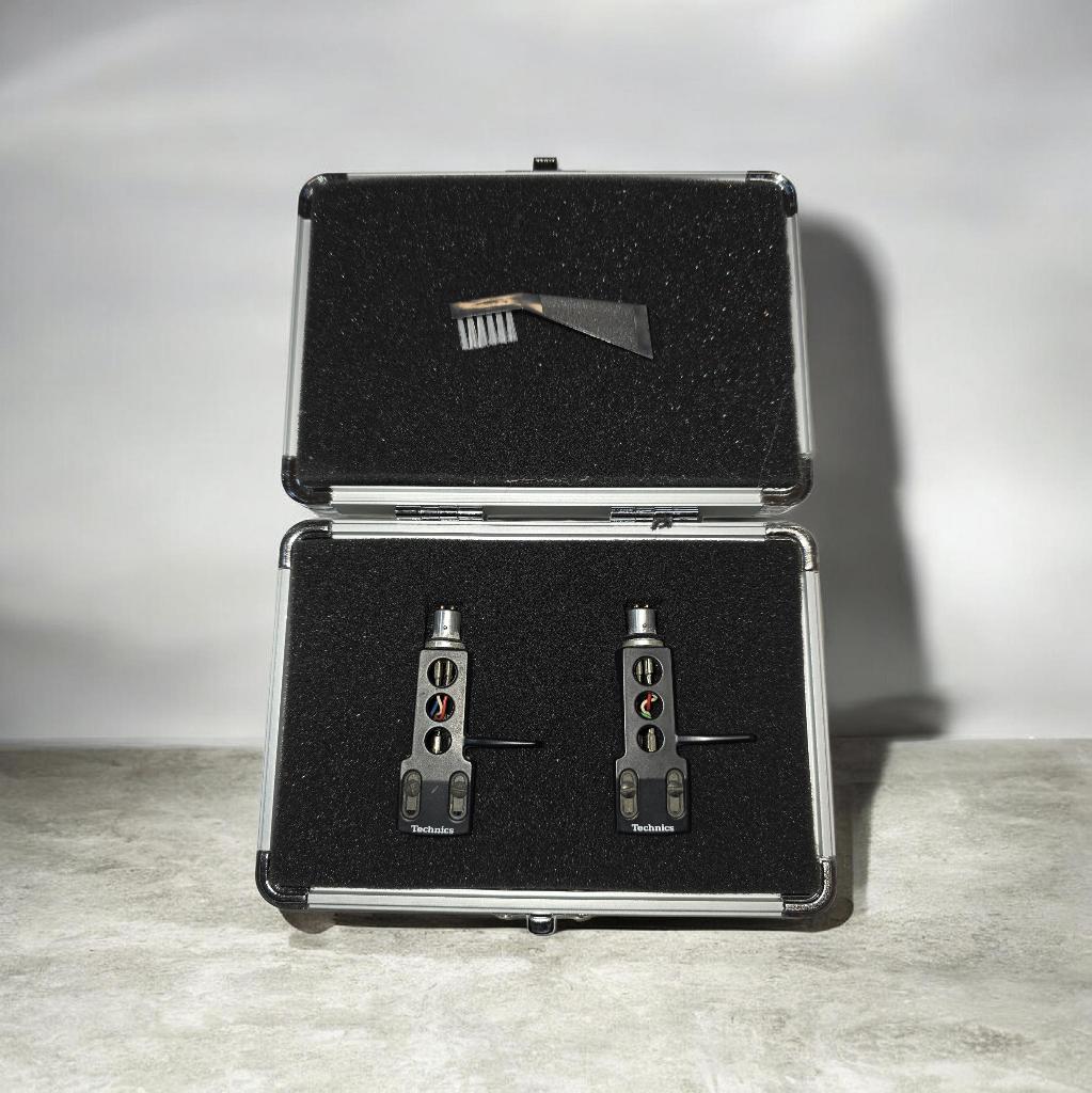 Technics Headshell met Stanton 500 element met naald., Ophalen of Verzenden, Zo goed als nieuw, Platenspeler-onderdeel, Technics