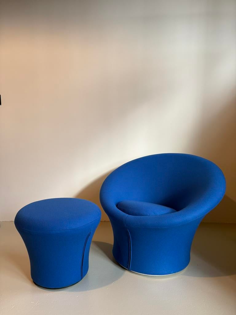 Artifort F560 Mushroom / P560 Pouf ** NIEUWE STOFFERING, Huis en Inrichting, Fauteuils, Ophalen, Minder dan 75 cm, Zo goed als nieuw