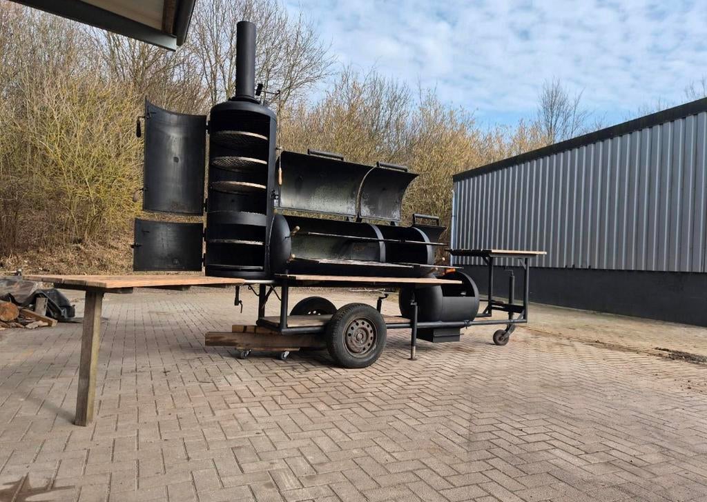 MEGA BBQ SMOKER TE HUUR, Ophalen, King smoker, King smoker, King smoker