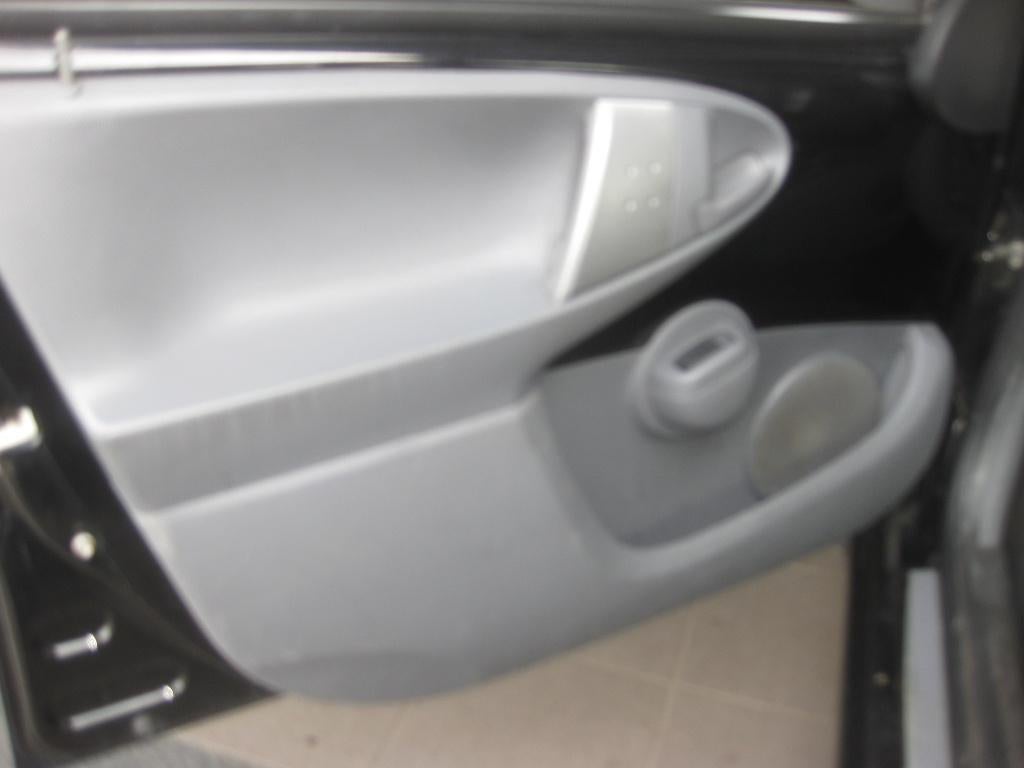 toerenteller, radio, dashbord ,aygo, citroen c1, peugeot 107, Auto-onderdelen, Ophalen of Verzenden, Citroën