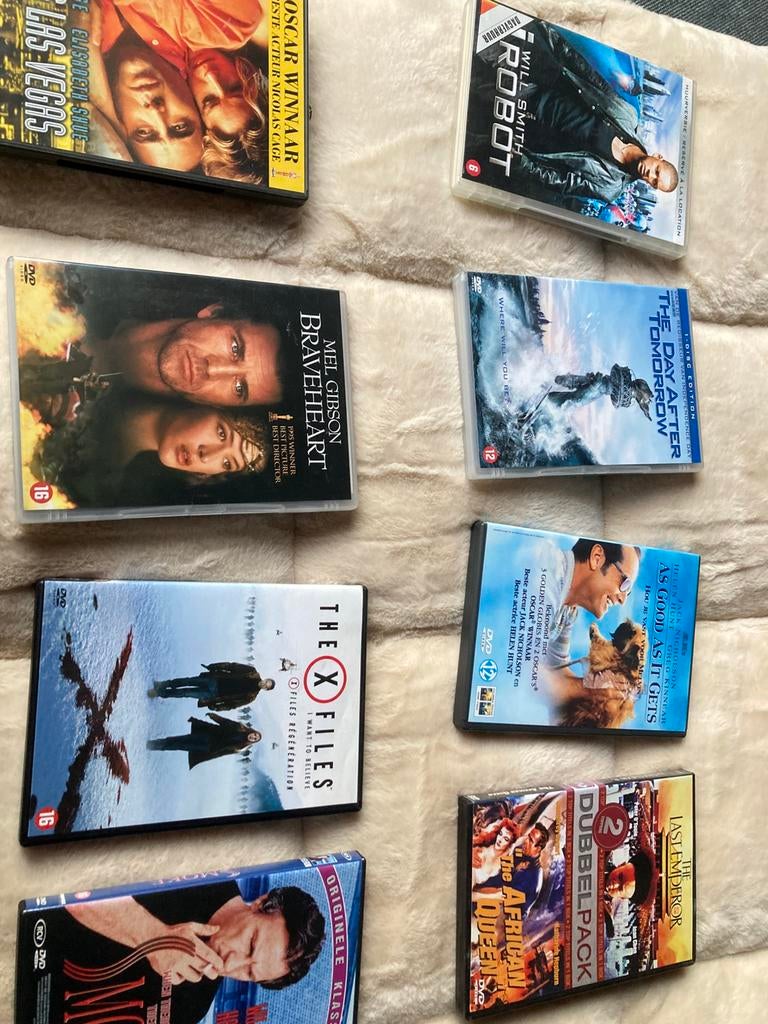 . Meer dan 150 DVD’ s met films en documentaires, Alle leeftijden, Boxset, Actiethriller, Ophalen of Verzenden