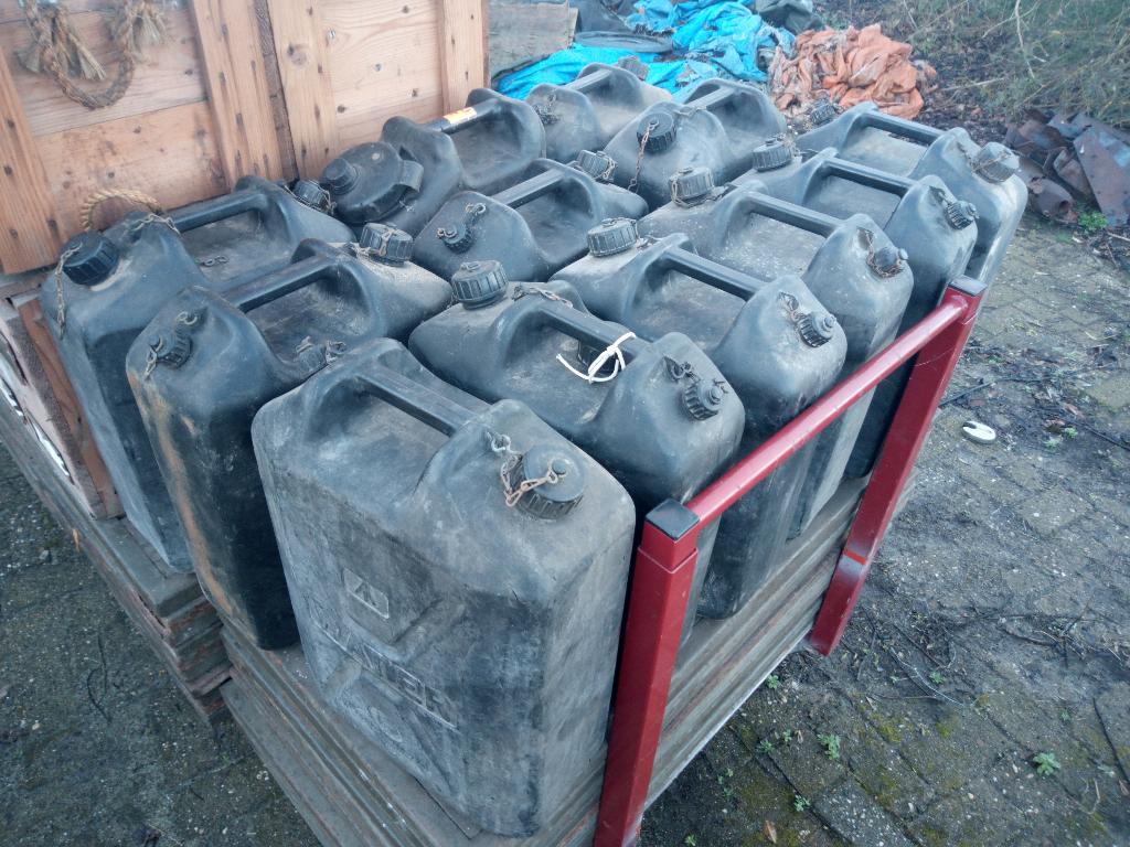 Partij leger water jerrycans 20 liter (12 stuks), Ophalen, Landmacht, Engeland, Embleem of Badge