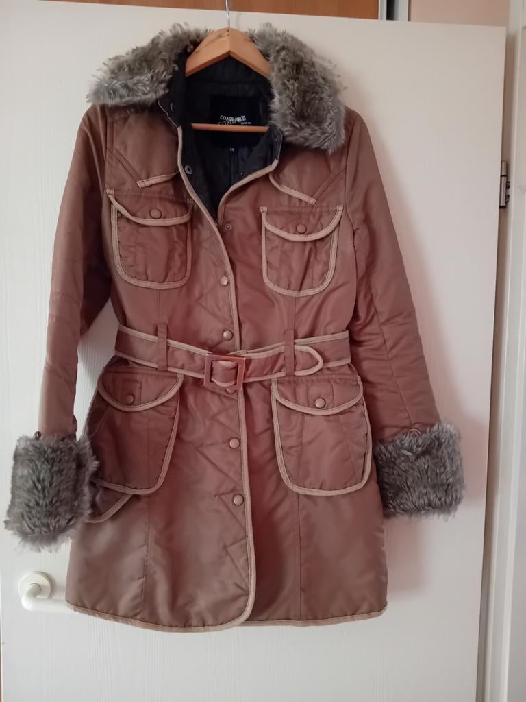 Nette dames jas mt 38, Kleding | Dames, Jassen | Winter, Ophalen, Zo goed als nieuw, Maat 38/40 (M), Bruin