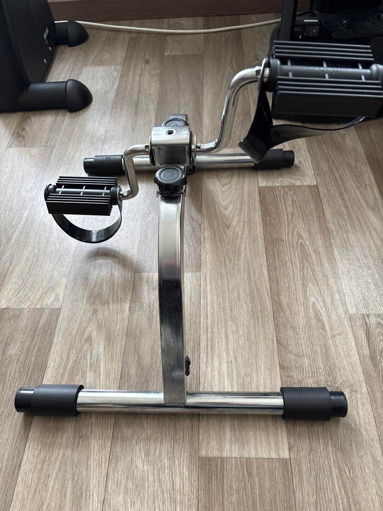 Mini Hometrainer - Compacte Fietstrainer voor Thuis, Ophalen of Verzenden, Gebruikt, Benen, Overige typen