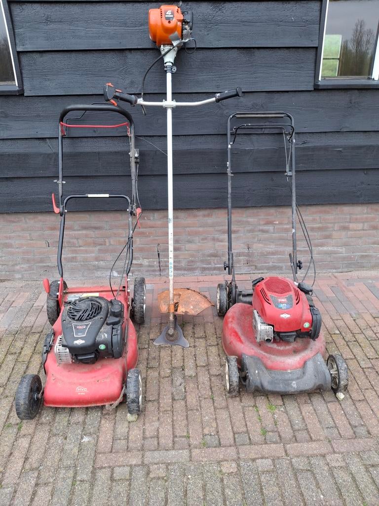 Tuin gereedschap: 2 grasmaaiers en 1 bosmaaier, Tuin en Terras, Ophalen, Cirkelmaaier, Gebruikt, 40 t/m 49 cm