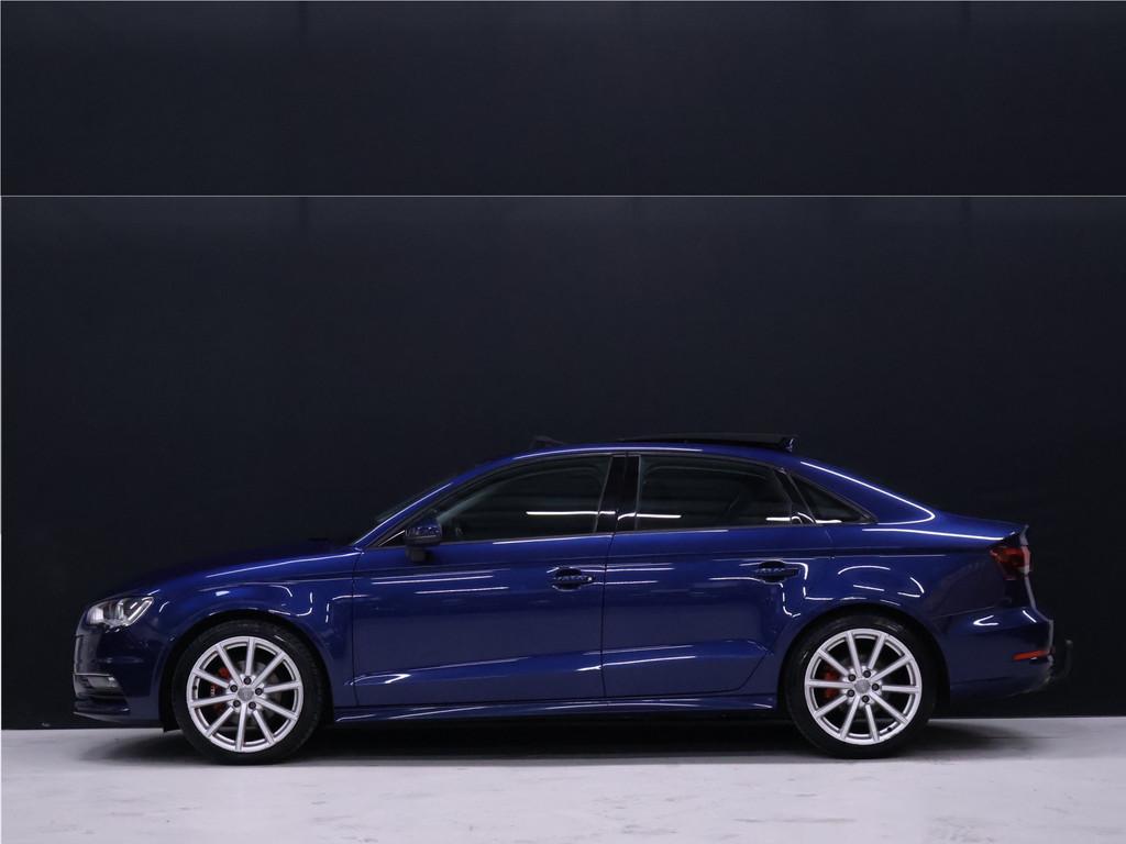 Audi A3 Limousine 1.4 TFSI CoD Ambition Pro Line [PANO DAK,, Auto's, Stof, Gebruikt, 4 cilinders, 150 pk