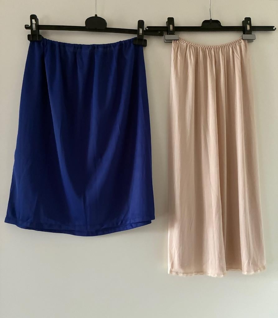 Twee onderrokken, maat 38-40, Kleding | Dames, Ondergoed en Lingerie, BH, Paars, Ophalen of Verzenden