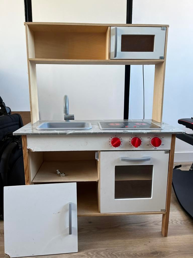 Speelkeukentje ikea, Ophalen, Zo goed als nieuw
