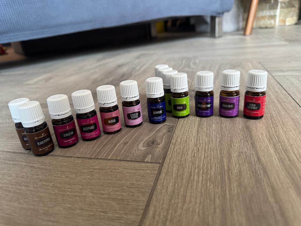 VEEL Young Living olie + diffusers etc NIEUW (50% korting), Sport en Fitness, Ophalen of Verzenden, Nieuw, Aroma