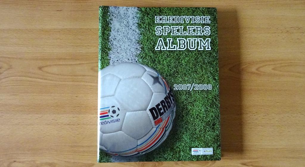 Eredivisie Spelers Album 2007-2008 in ringband, Plus, Ophalen of Verzenden