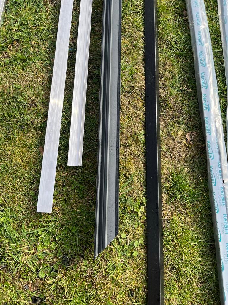 Diverse aluminium profielen en Keralit Classic panelen, Ophalen, Nieuw, Aluminium